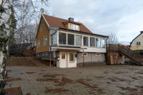 Danderyd - Eget hus med 12 min till STHLM city